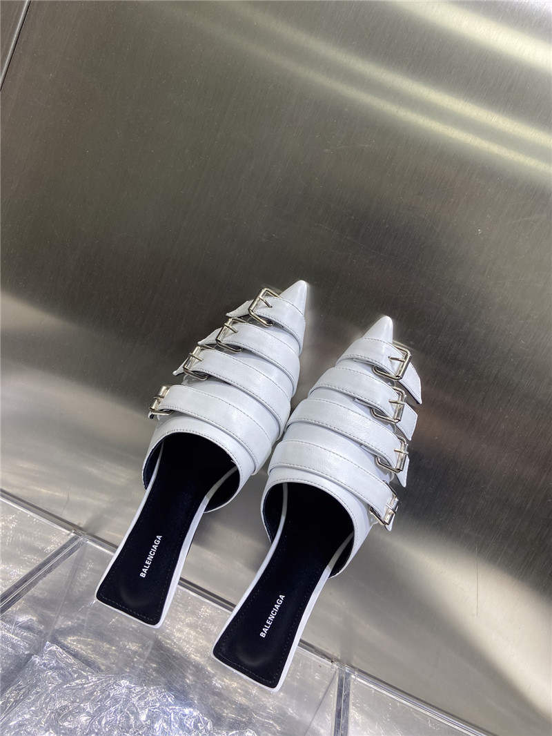 Ba1en*iaga white belt pointed toe mules
