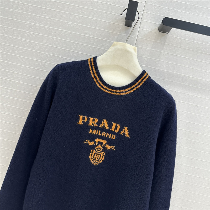 Pra*a wool and cashmere sweater in navy