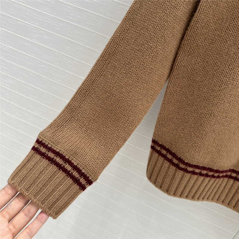 Pra*a wool and cashmere sweater in brown
