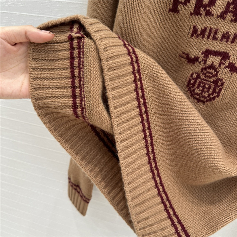 Pra*a wool and cashmere sweater in brown