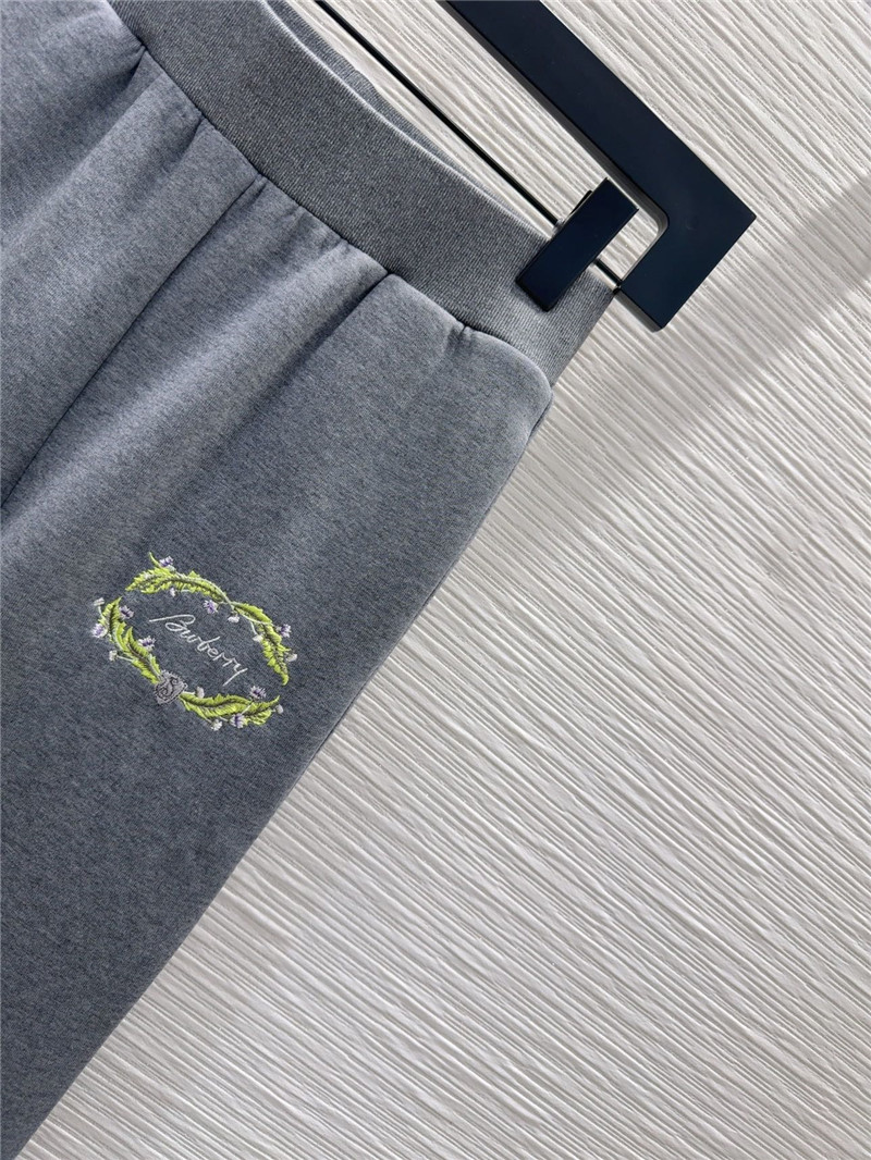 Bv*b*rry sweatshirt suit