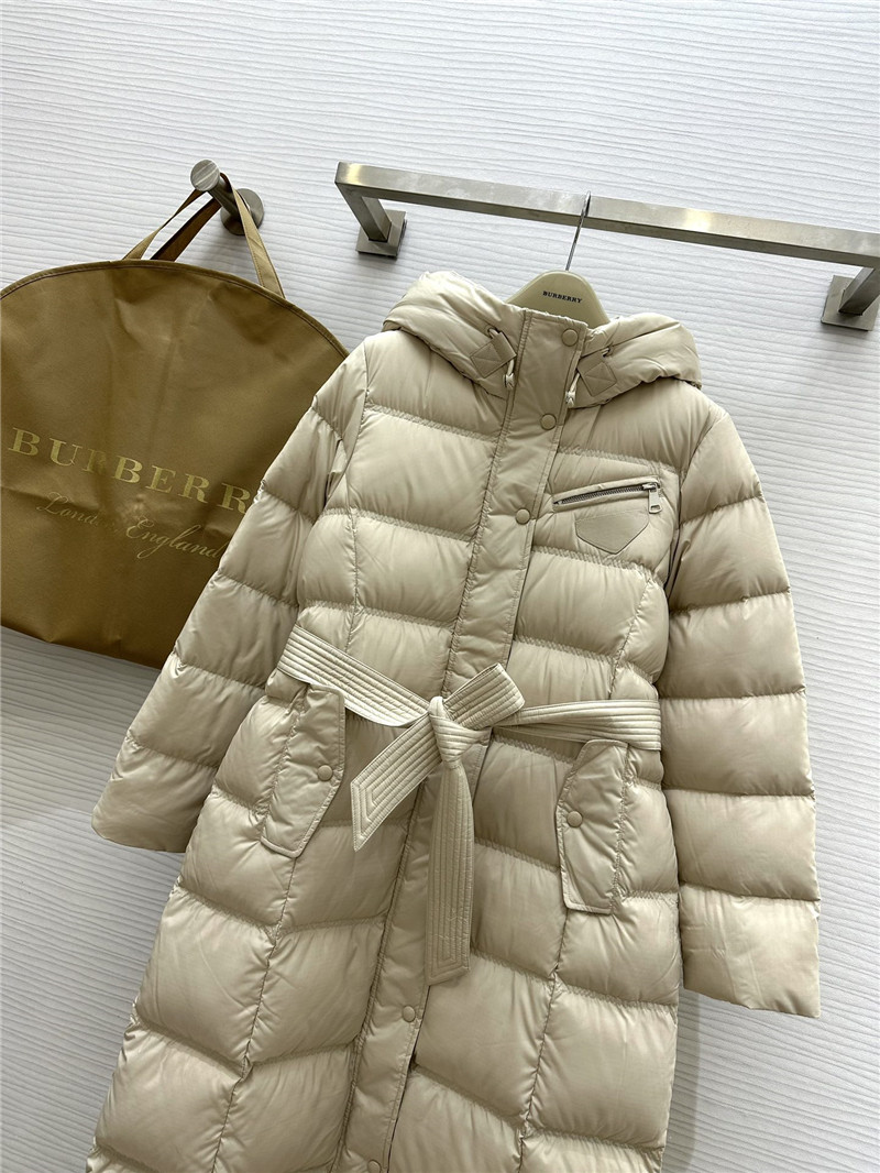 Bv*b*rry hooded long down jacket