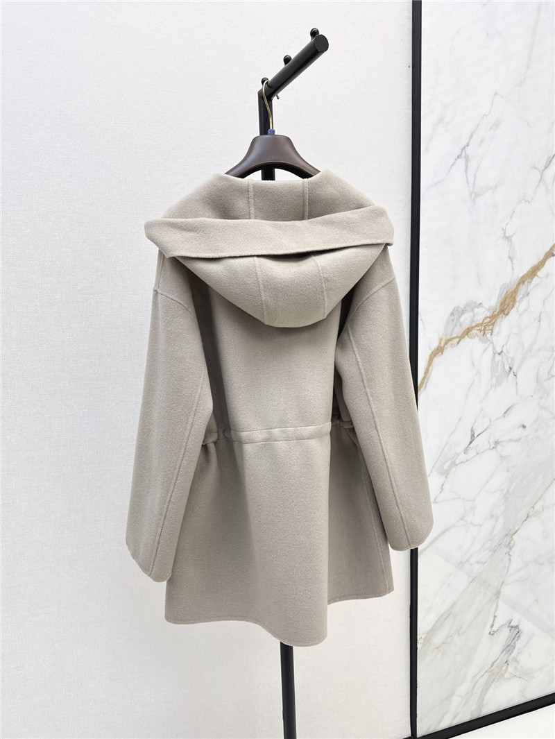 L0r0 P1ana wool tweed coat