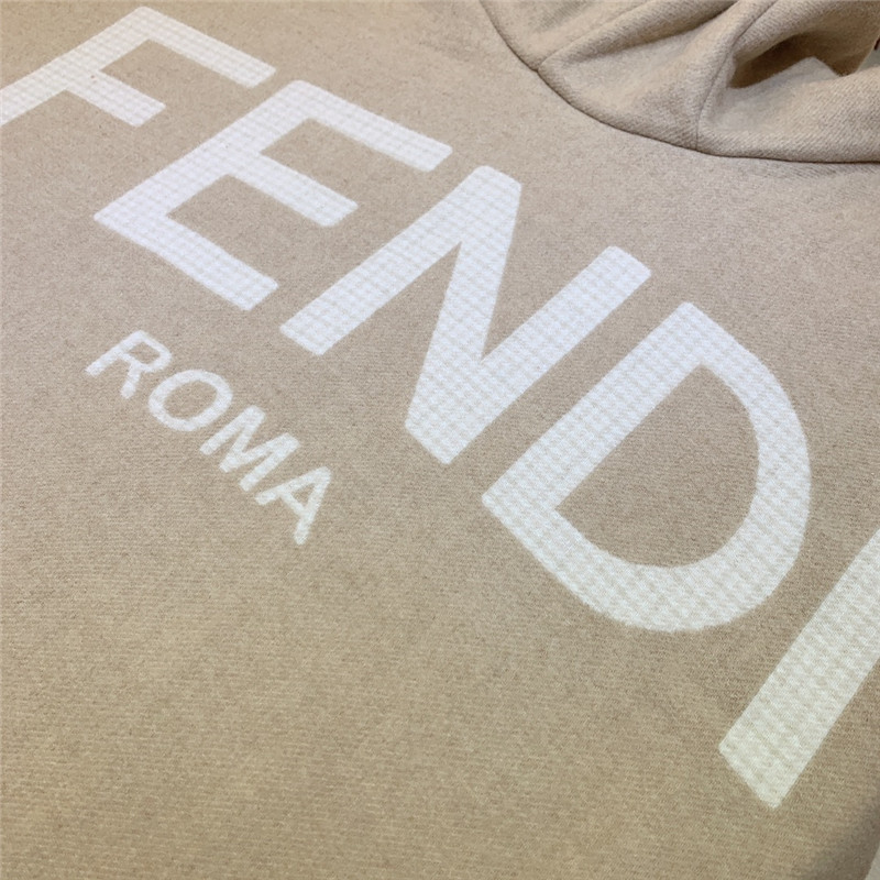 F**di roman check cape