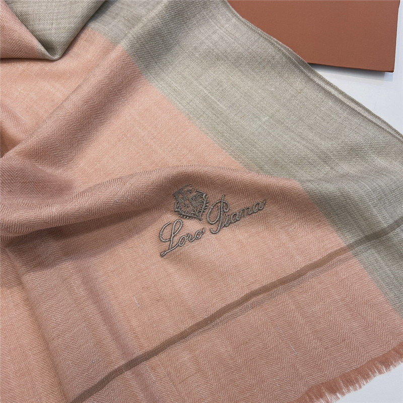 L0r0 P1ana ring velvet scarf