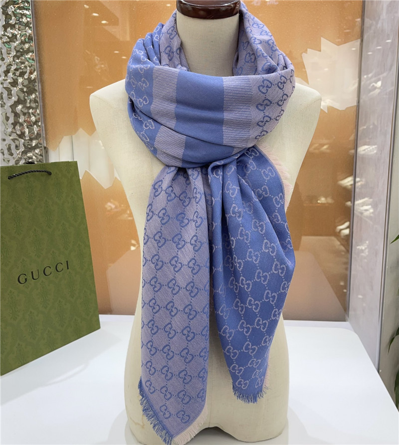 Gvc*1 letter jacquard two-tone shawl