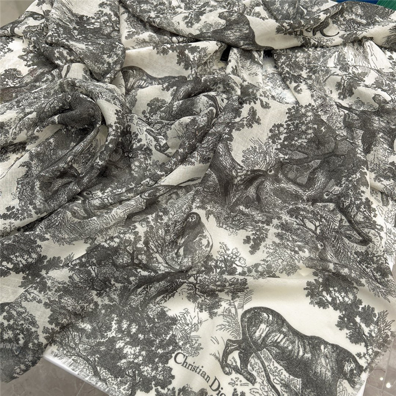 D10r jouy printed shawl