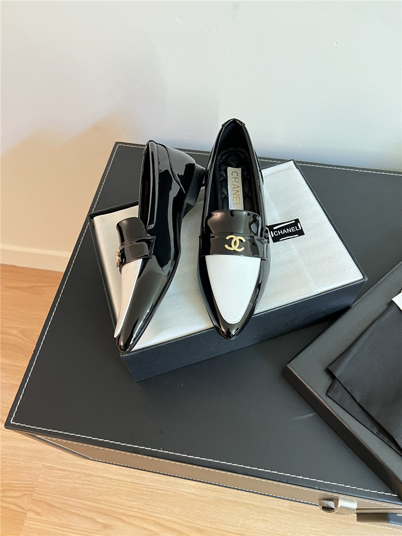 Ch**el pointed toe black/white pattern loafers