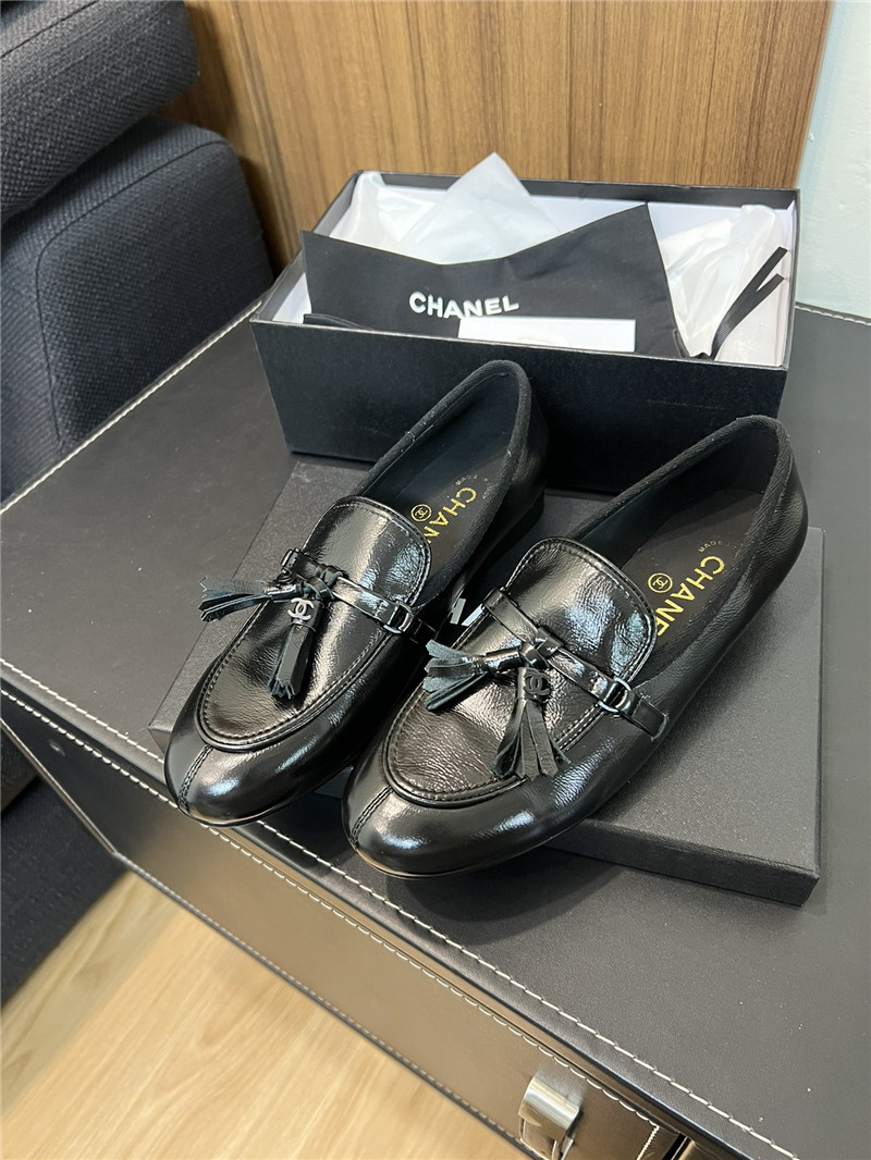 Ch**el tassel moccasin loafers in black smooth leather