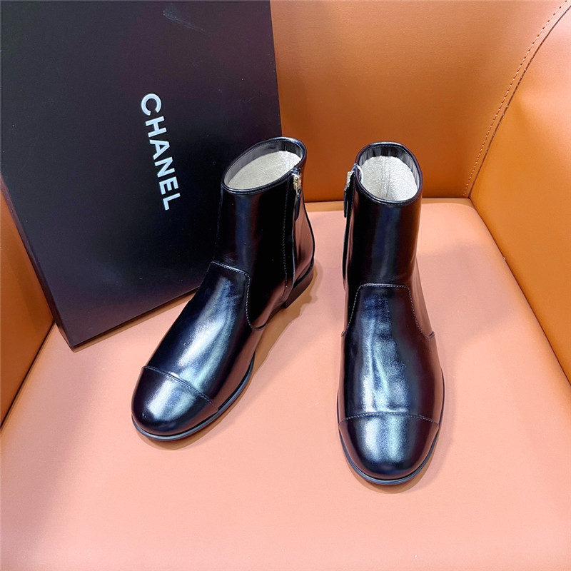 Ch**el calfskin ankle boots