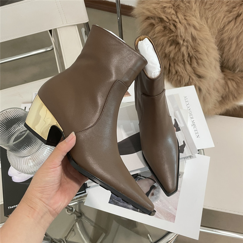 b0tt*ga Ven*ta brown tex ankle boots