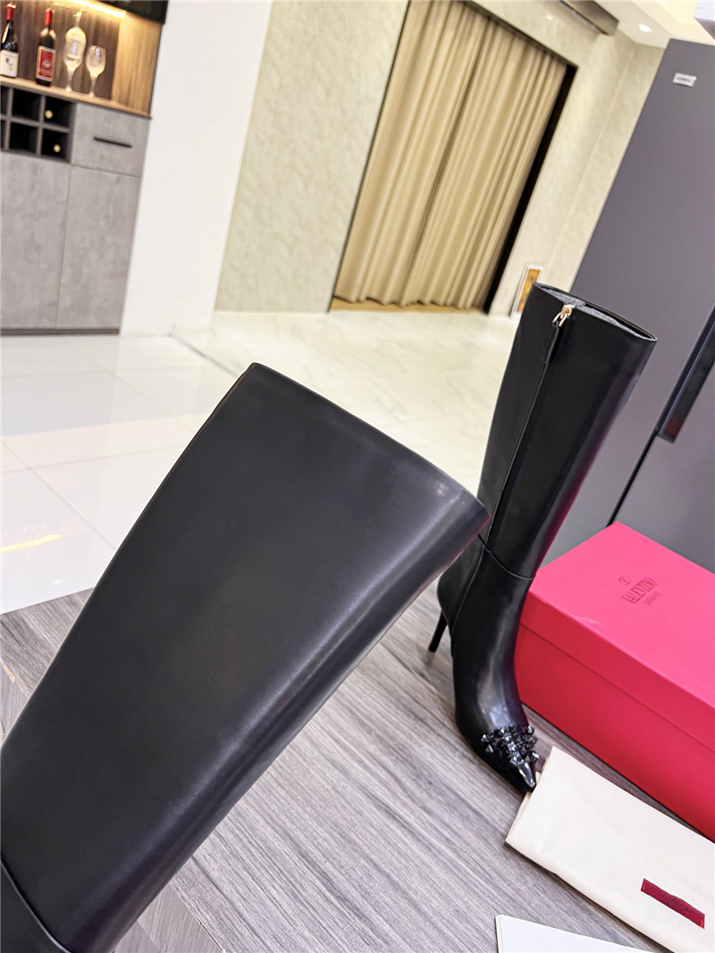 Va1e*ntin0 garavani black shiny stud tall boots
