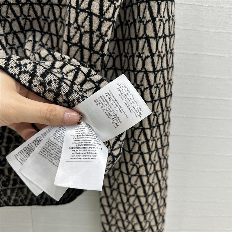 Va1e*ntin0 toile iconographe cardigan neutrals