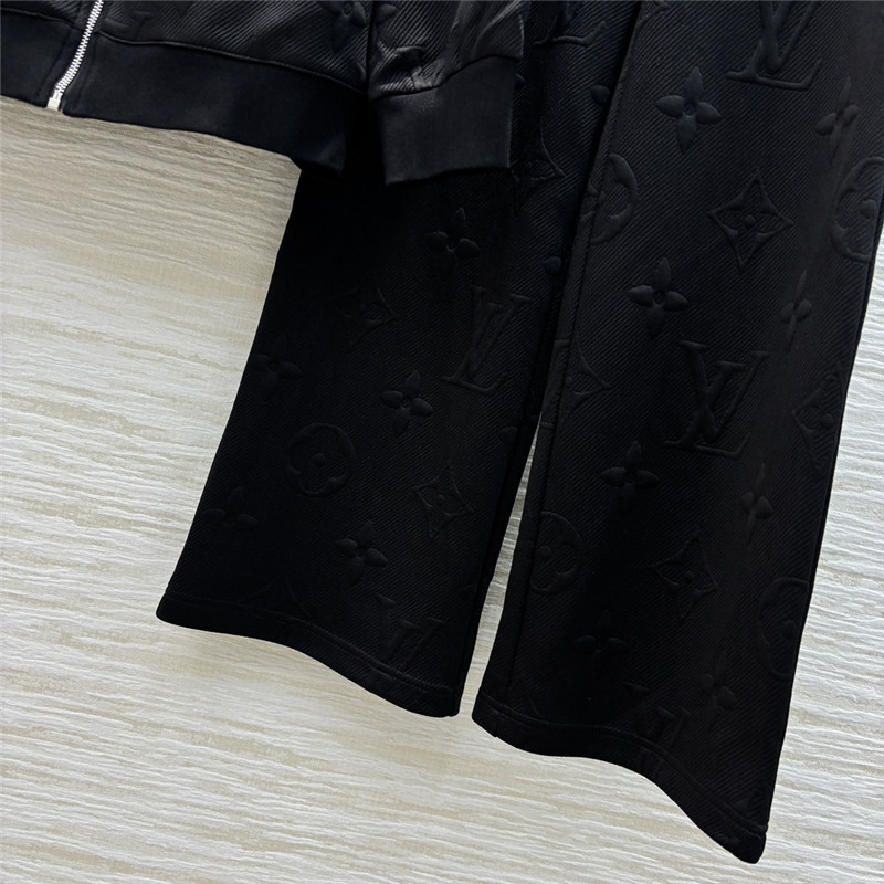 l0vis Vvtt0n lv full logo suit