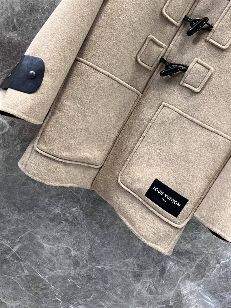 l0vis Vvtt0n lv patchwork leather coat