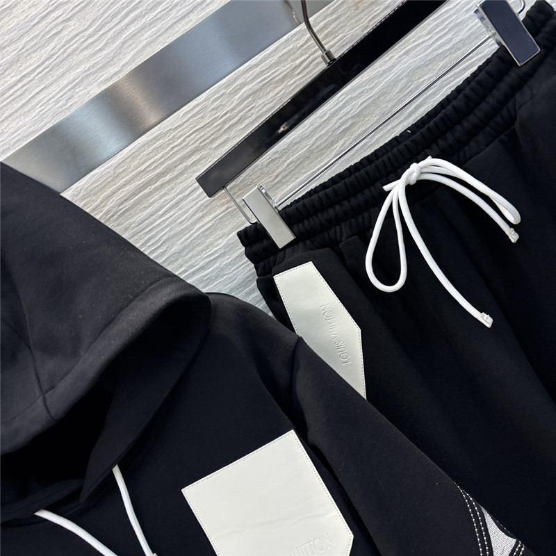 l0vis Vvtt0n lv casual suit