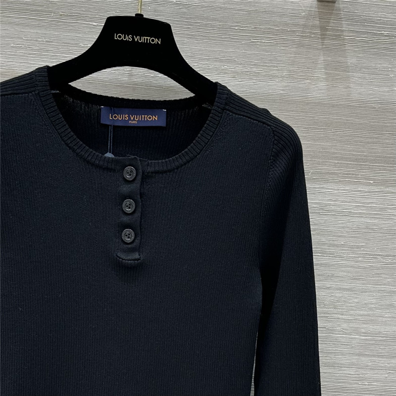 LV Long Sleeve Linen-Knit Top in Black