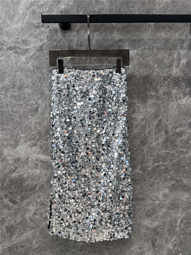 Y51 glitter skirt
