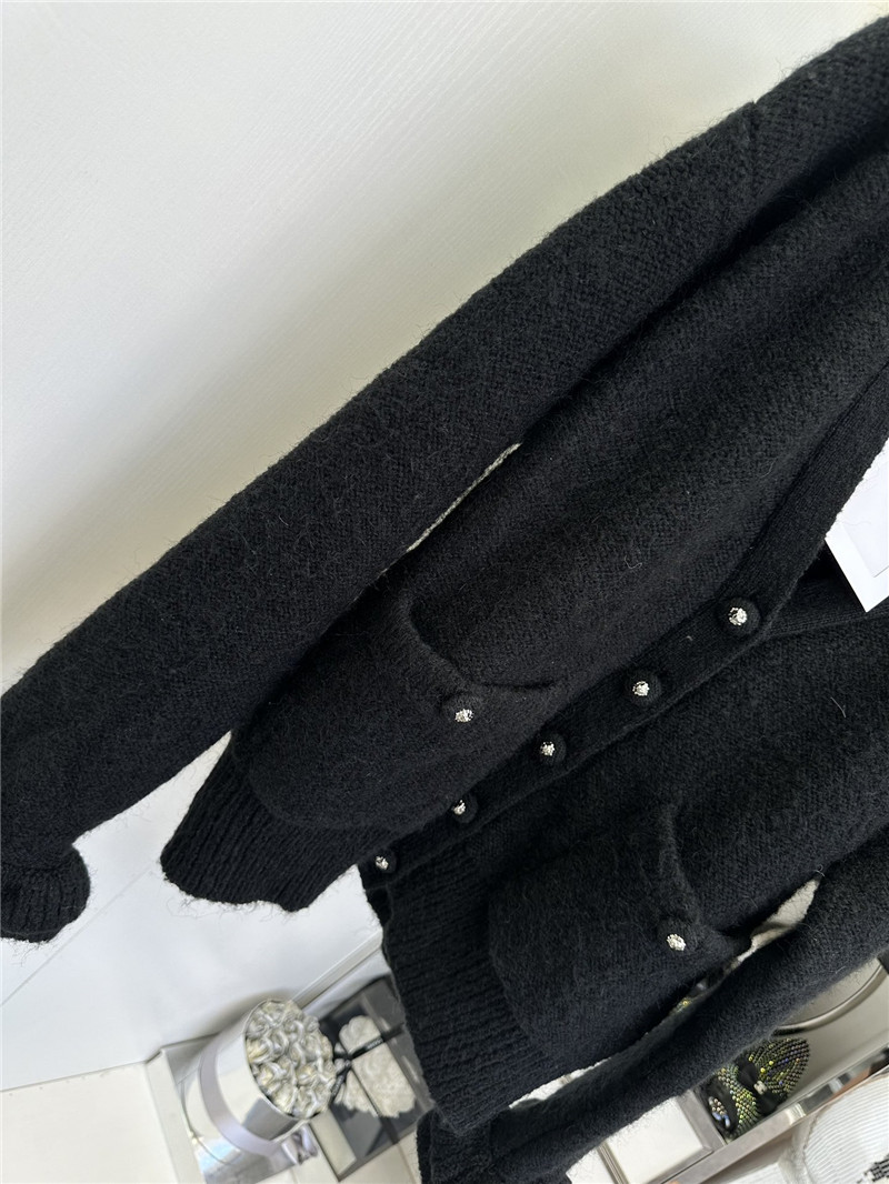 Ch**el white v-neck cardigan with floral cuffs