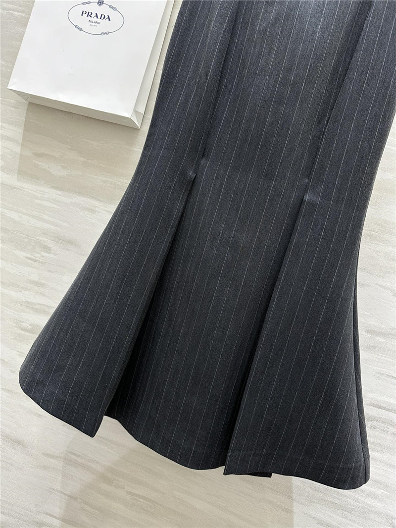 Pra*a waist fishtail skirt