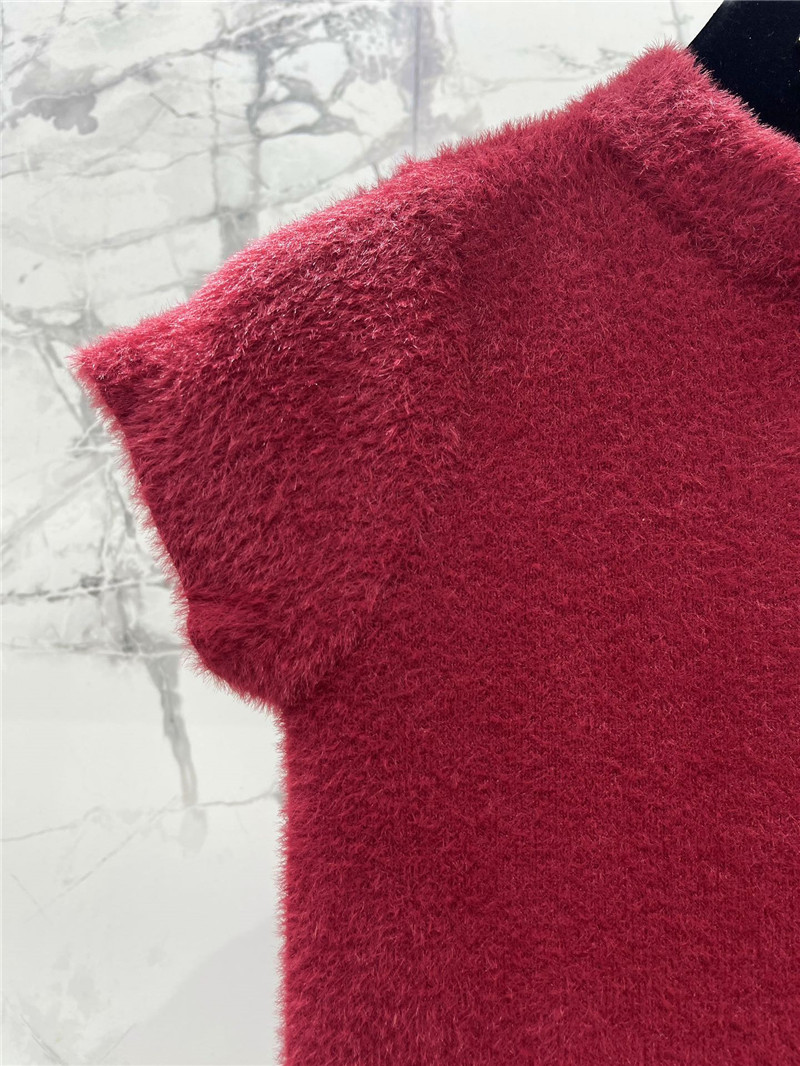 Ch**el fuchsia short sleeve mohair knitted top