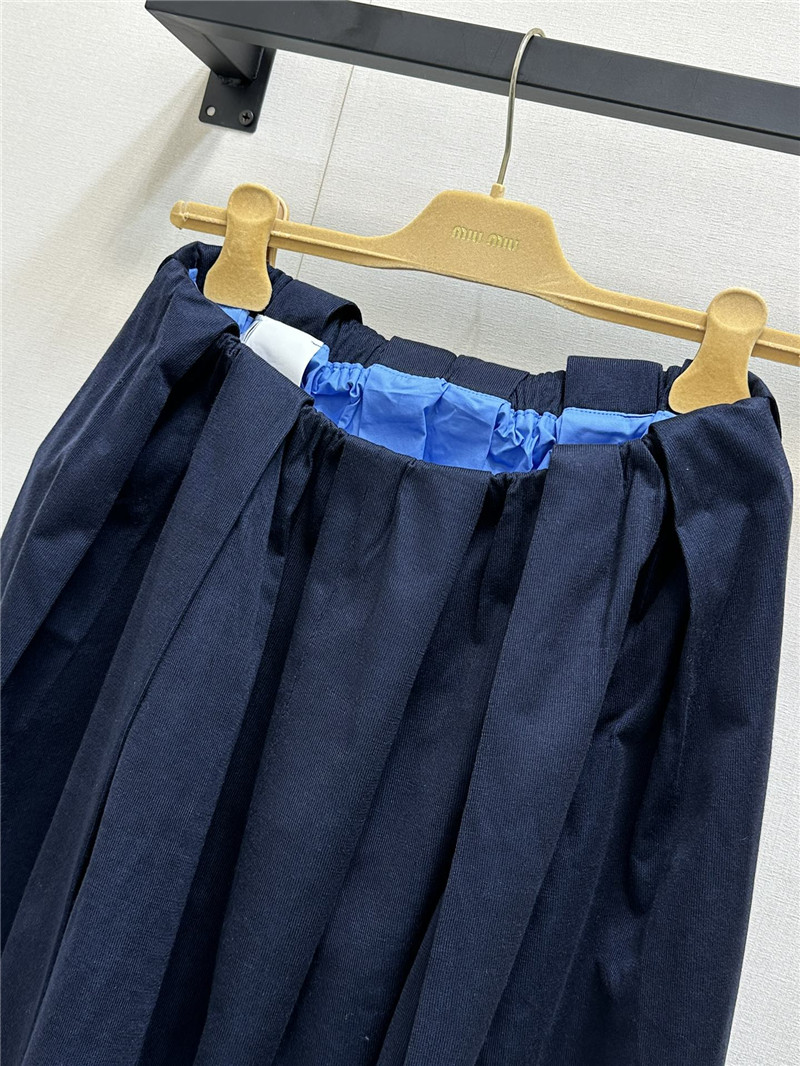 M1um1u new skirt