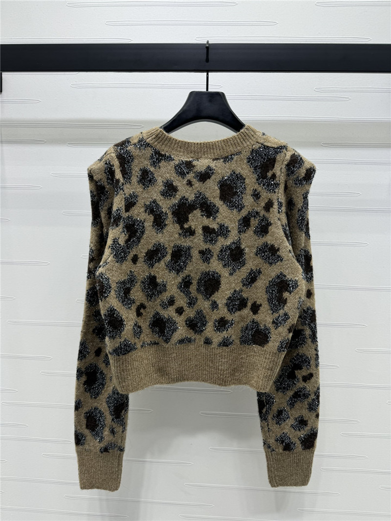 Ch**el leopard crop knit sweater beige