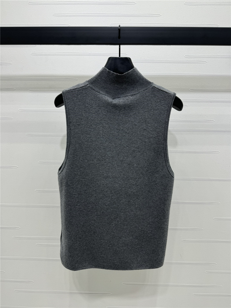 F**di grey sleeveless mock neck top