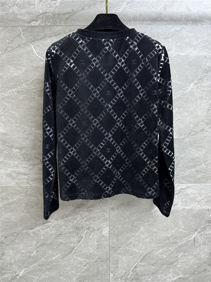 ch**el D1am0nd velvet top