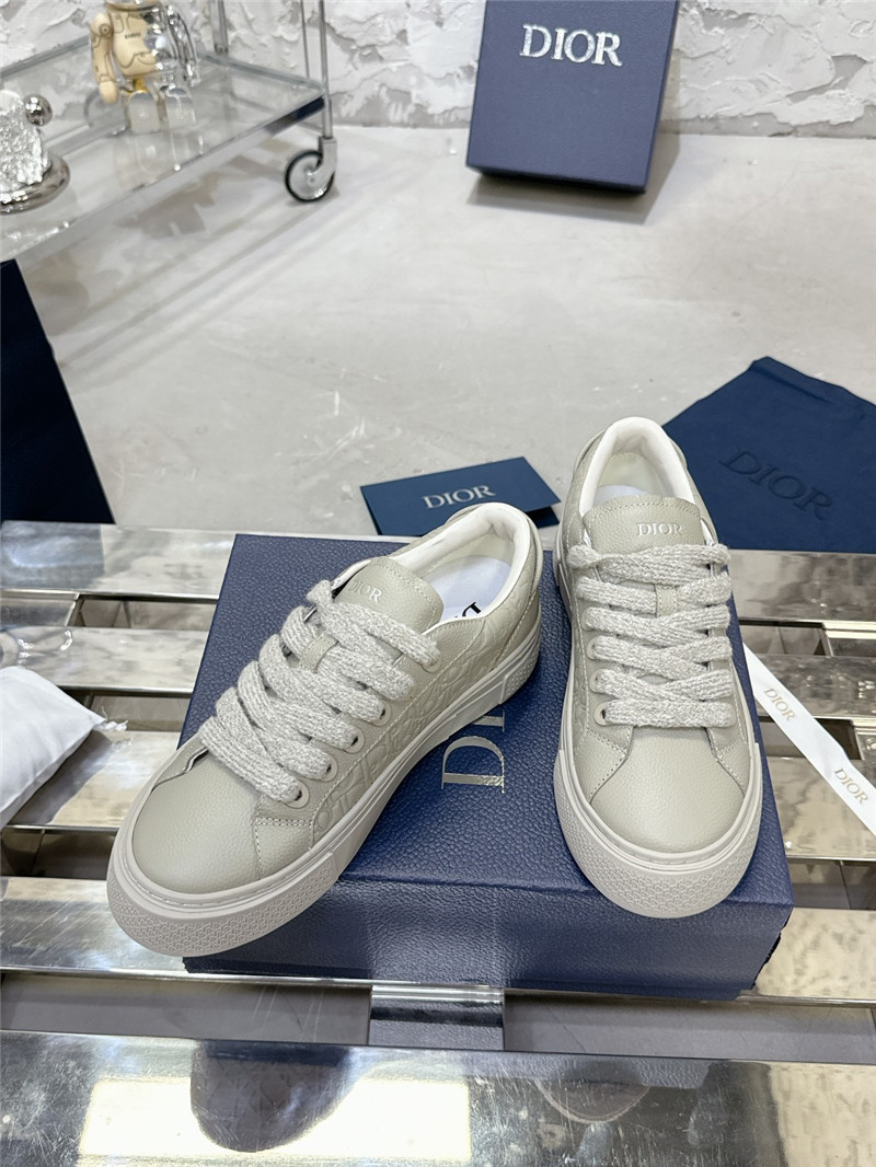 walk’n’D10r beige sneakers