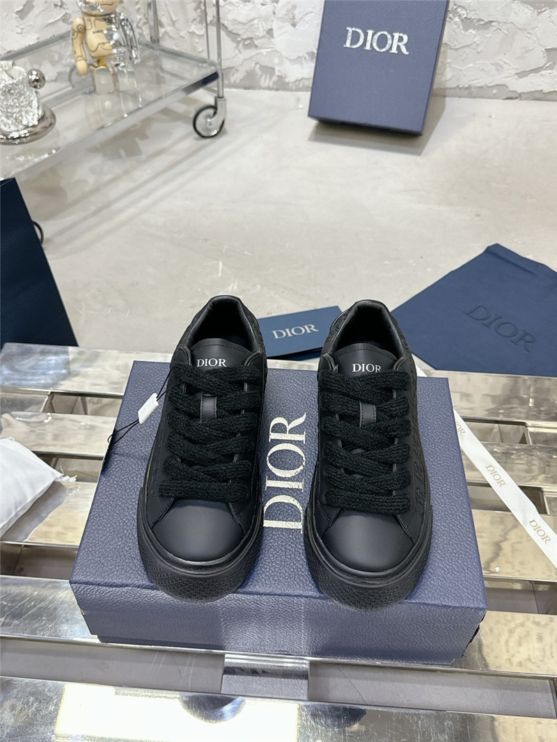 walk’n’D10r black sneakers