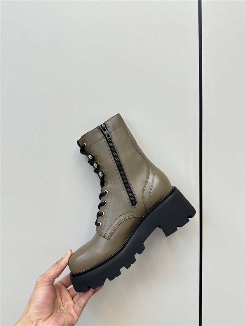 Ce1i*e triomphe rangers calfskin boots