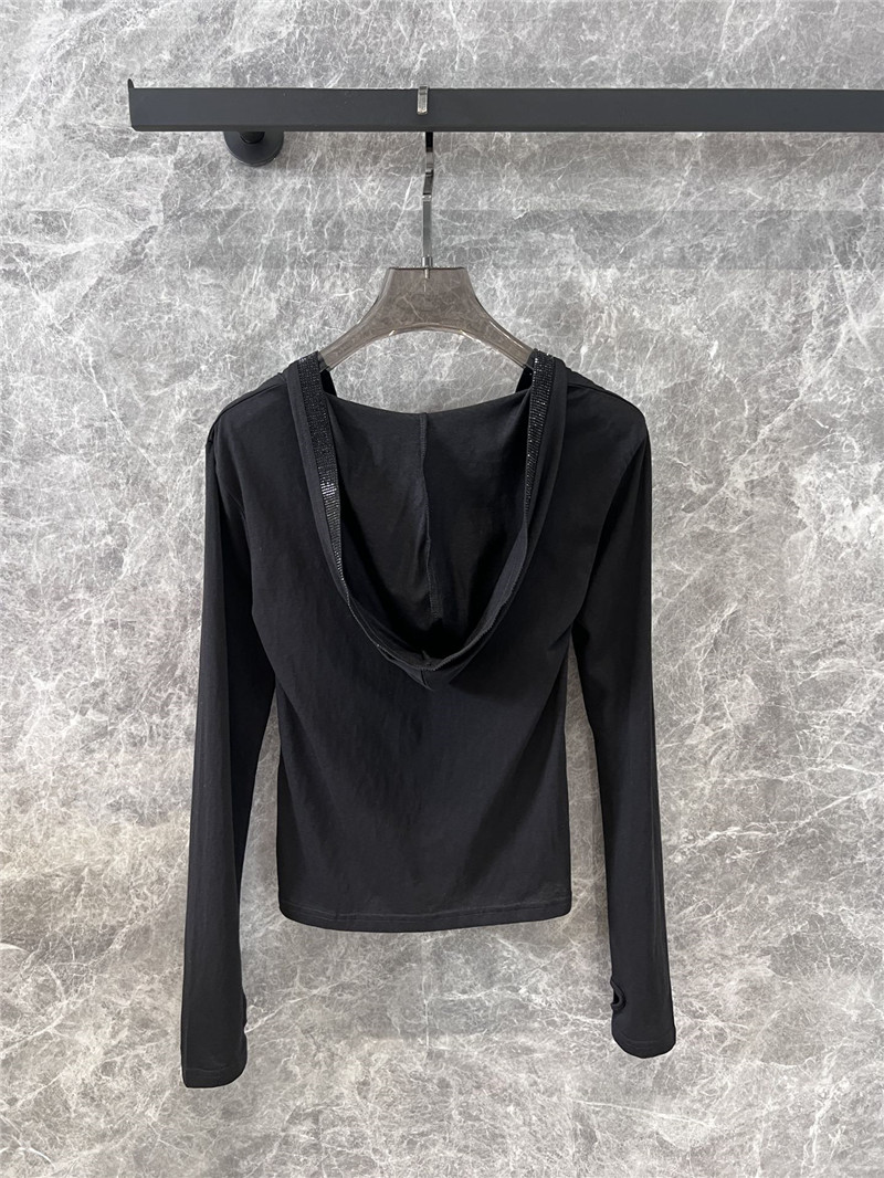 Y51 hooded long-sleeved t-shirt