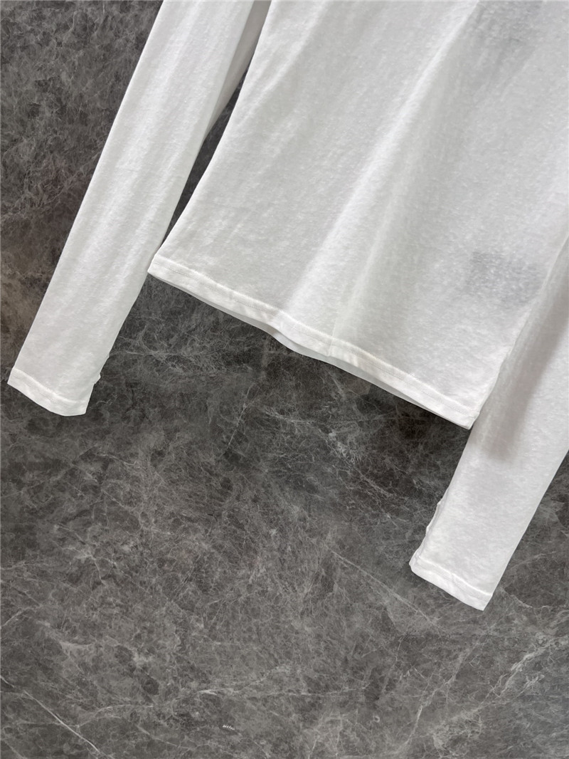 Y51 hooded long-sleeved t-shirt