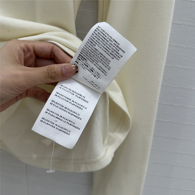 Pra*a bottoming shirt