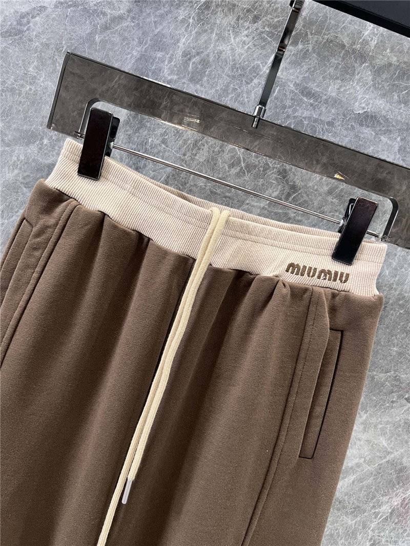 M1um1u casual pants
