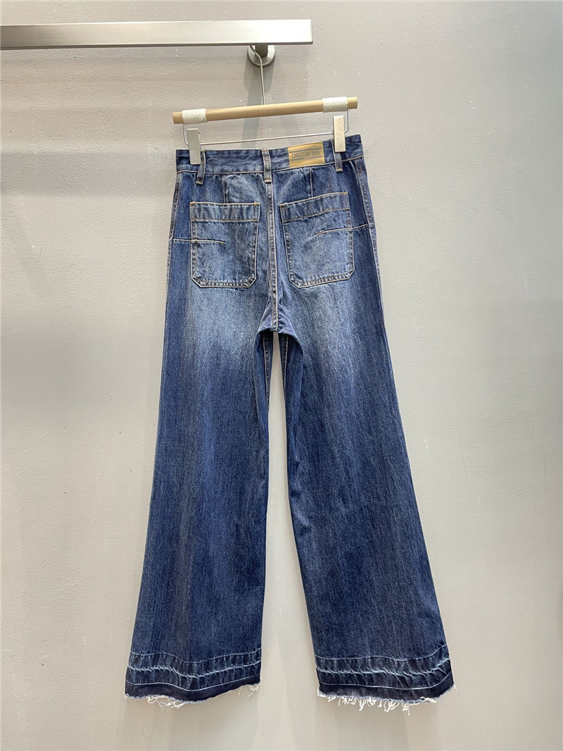 D10r raw edge jeans