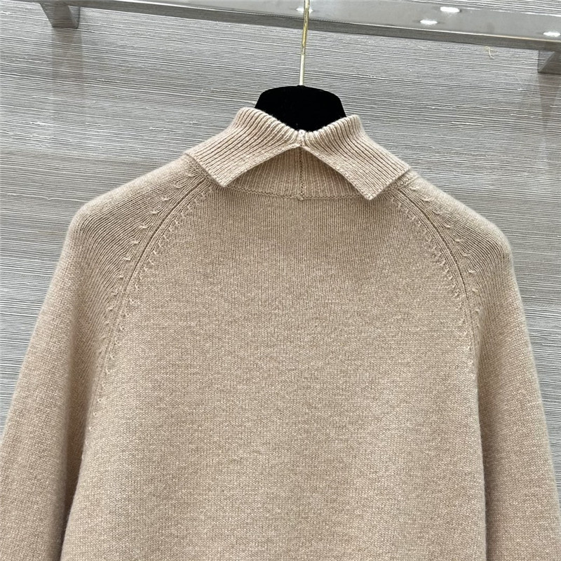 F**di cashmere turtleneck sweater beige