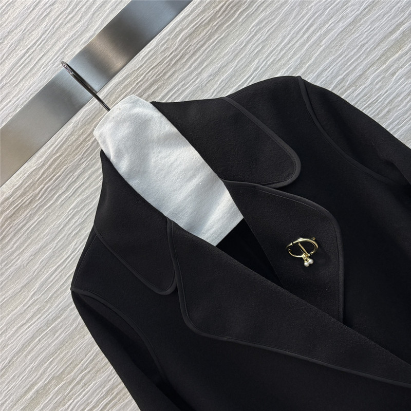 D10r woolen trench coat