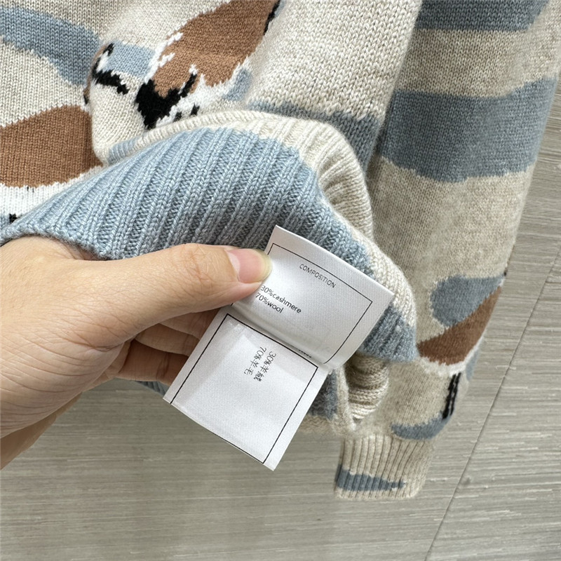 Ch**el seagull intarsia cashmere sweater