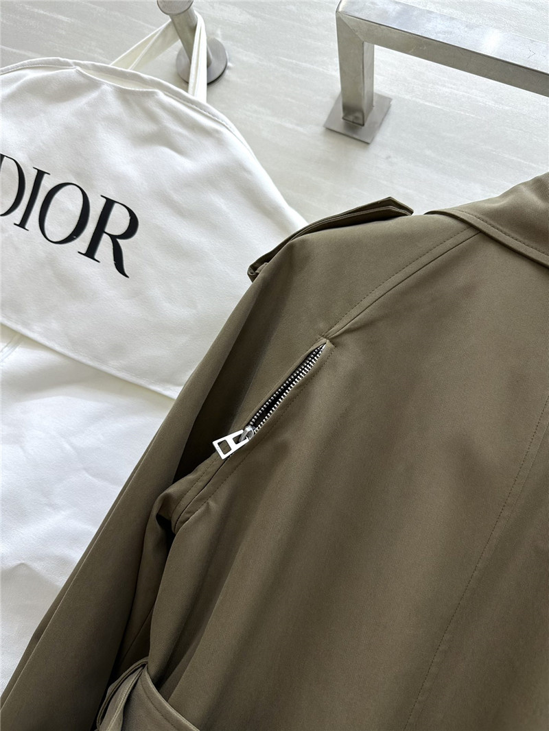D10r mid-length buckled trench jacket