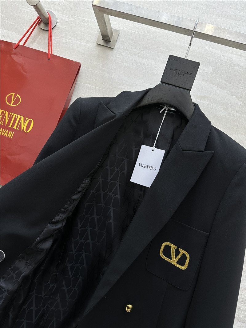 Va1e*ntin0 suit jacket