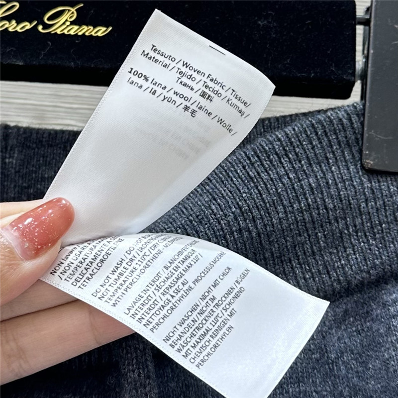 L0r0 P1ana tie jacket + trousers set