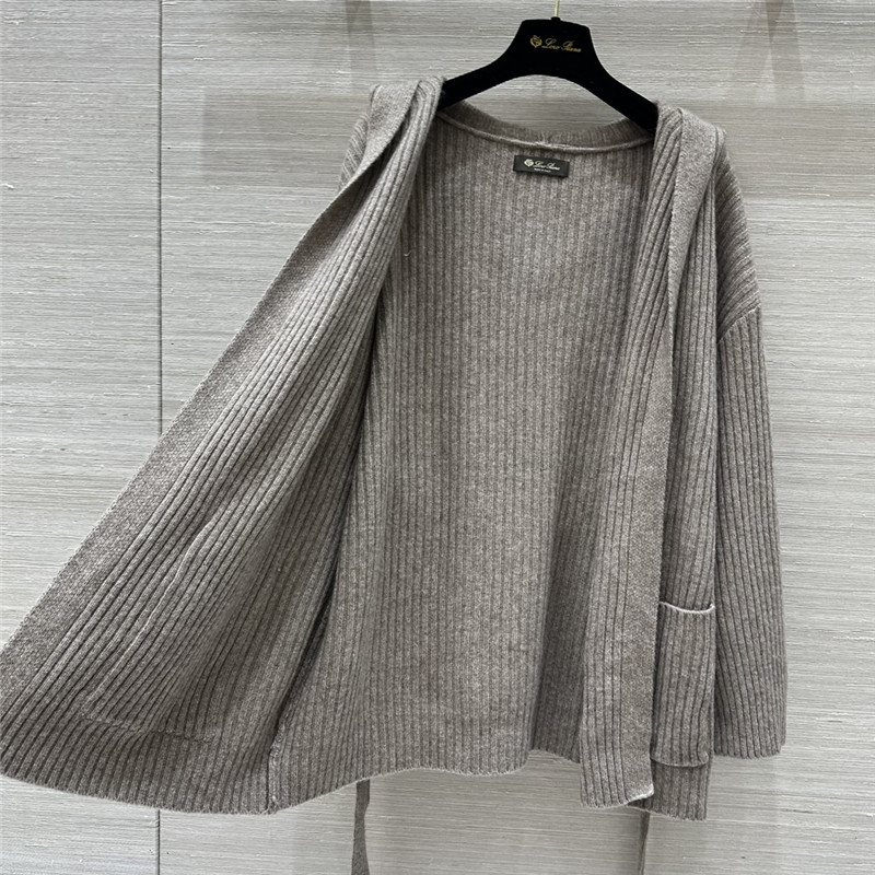 L0r0 P1ana tie jacket + trousers set