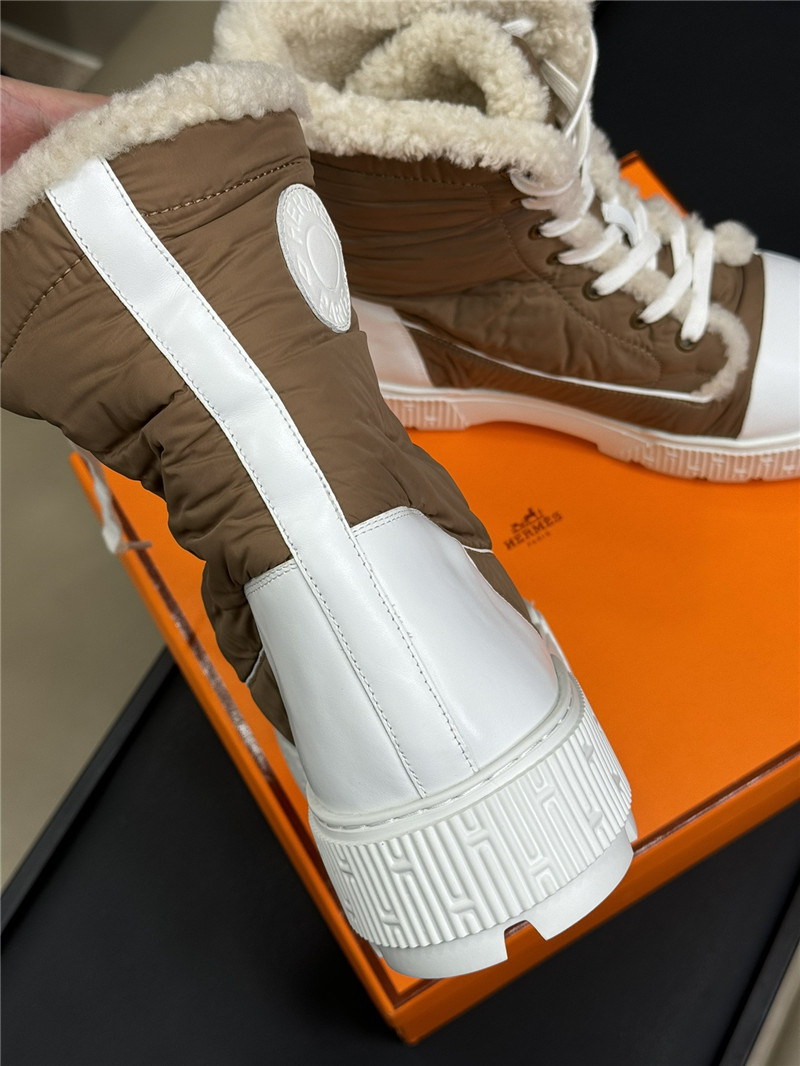 H**me5 brown fresh snow boots