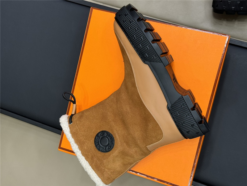 H**me5 journey brown suede ankle boots