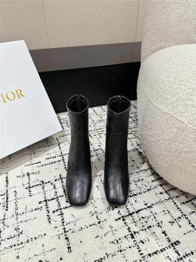 D10r d-shadow heeled ankle boots