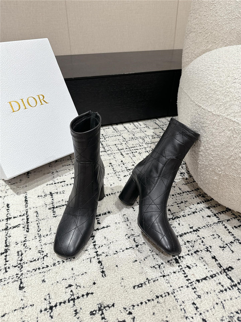 D10r d-shadow heeled ankle boots