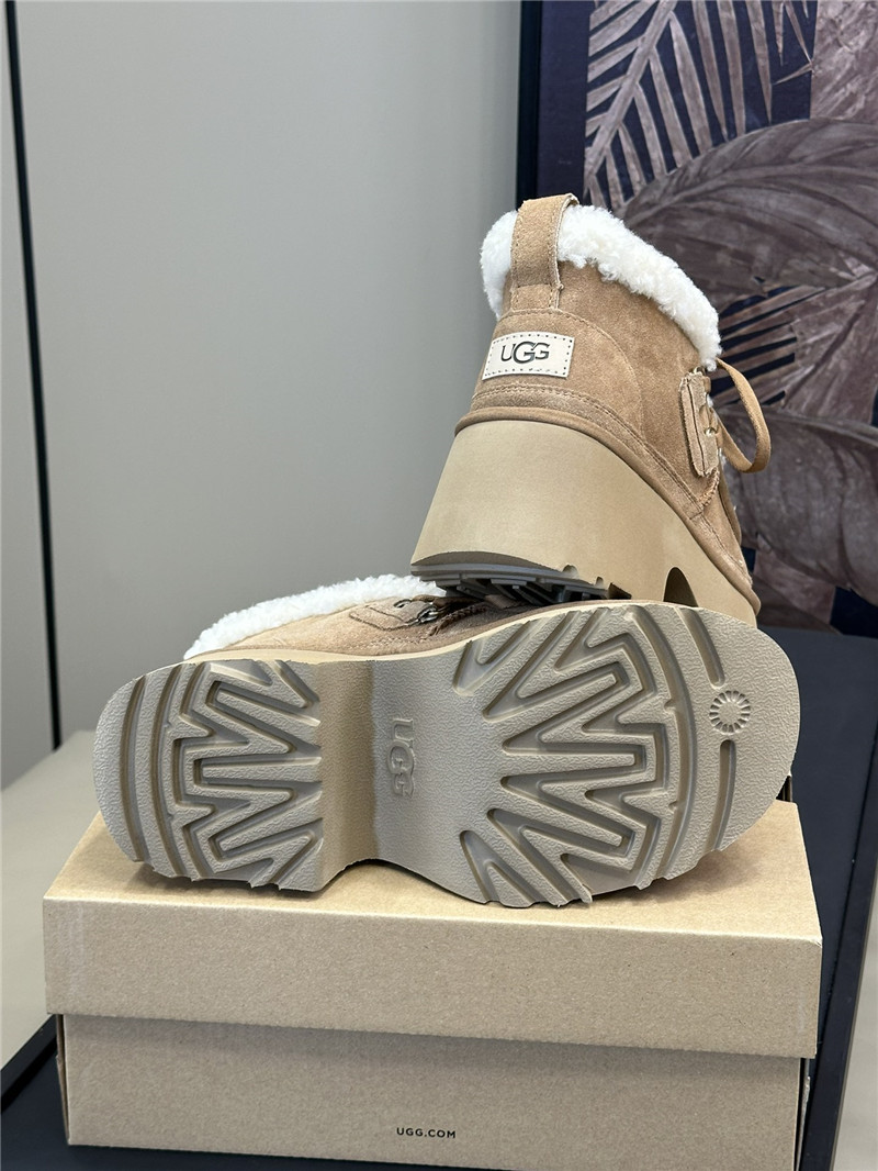 UGG Brown Heights Shearling Lace-up Boots