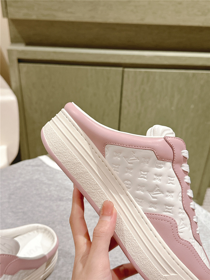 l0vis Vvtt0n lv low-top sneakers